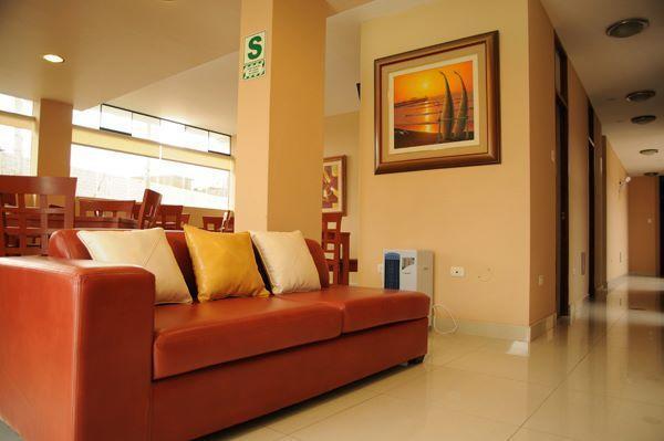 Hotel Mamatina ฮวนชาโก ภายนอก รูปภาพ
